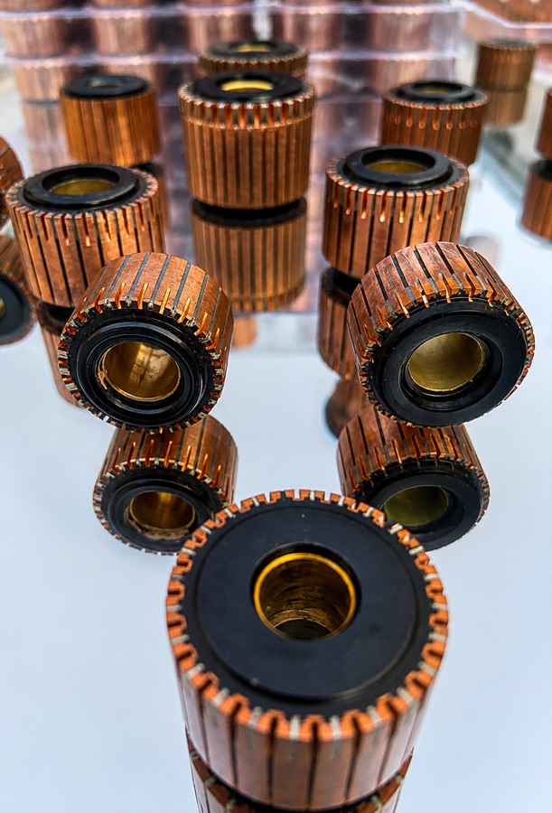Slot type commutators in stock
